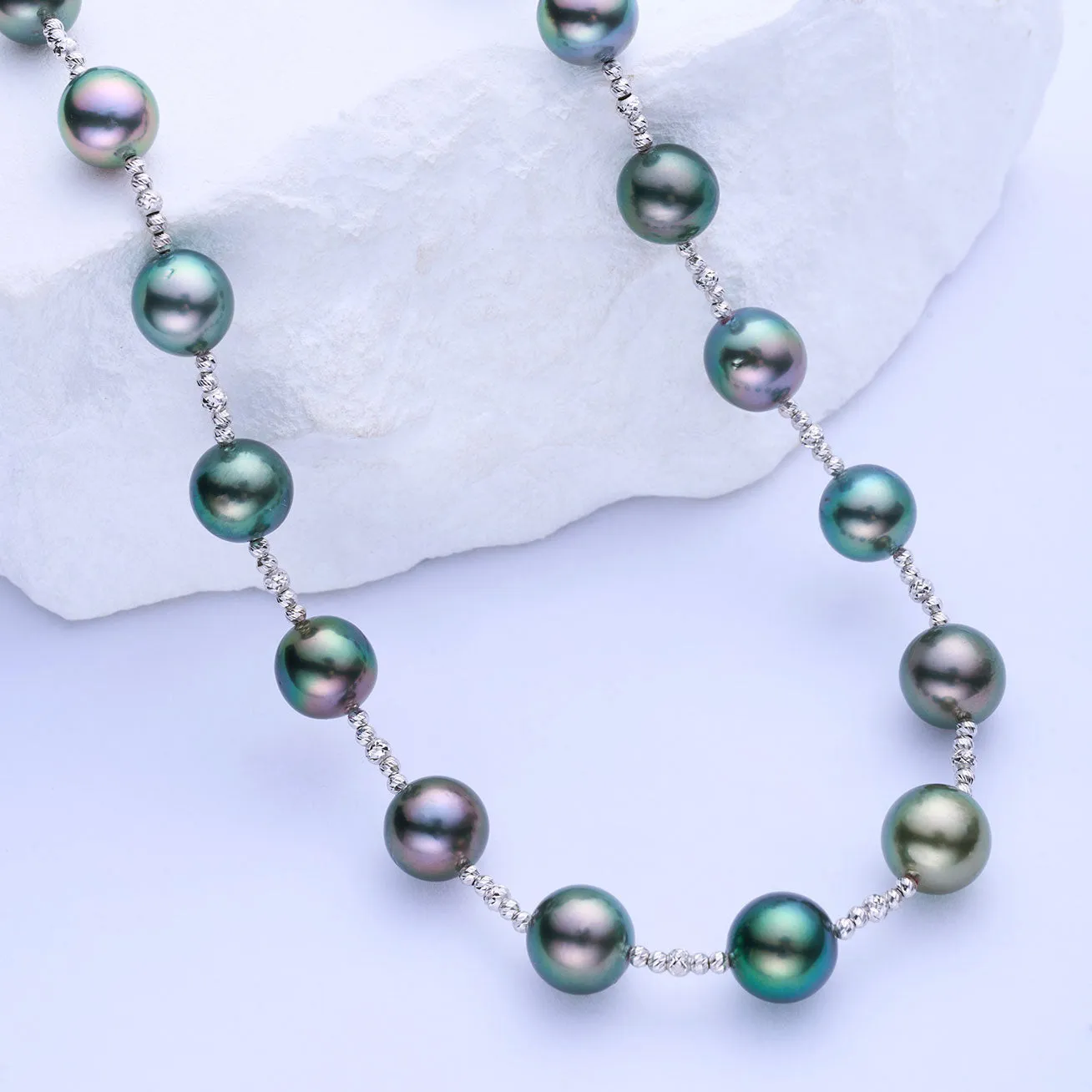 18k Solid Gold Aurora PEACOCK Tahitian Pearl Necklace KN00283