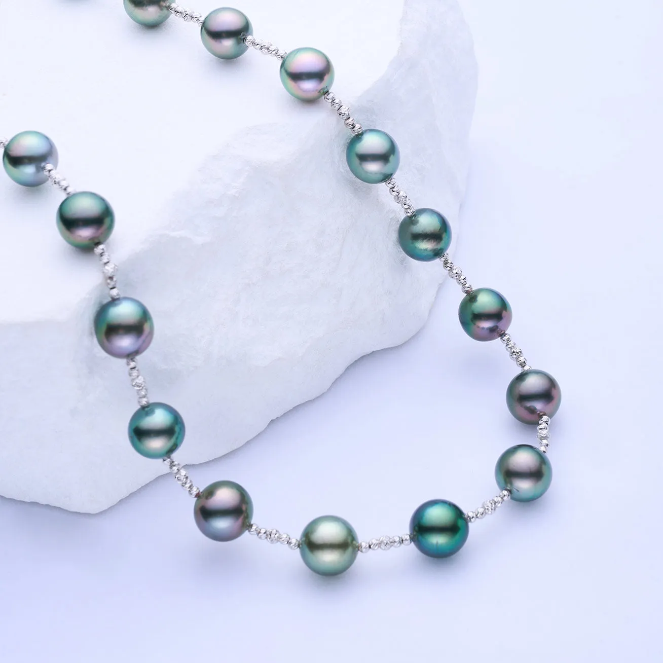 18k Solid Gold Aurora PEACOCK Tahitian Pearl Necklace KN00283