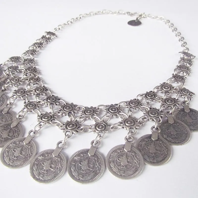 Alucra boho necklace with coins