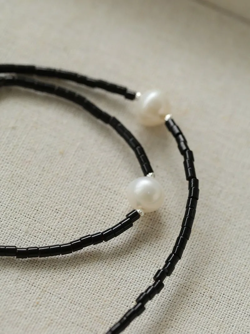 Minimalist Modern Pearl and Black Agate Beaded Necklace