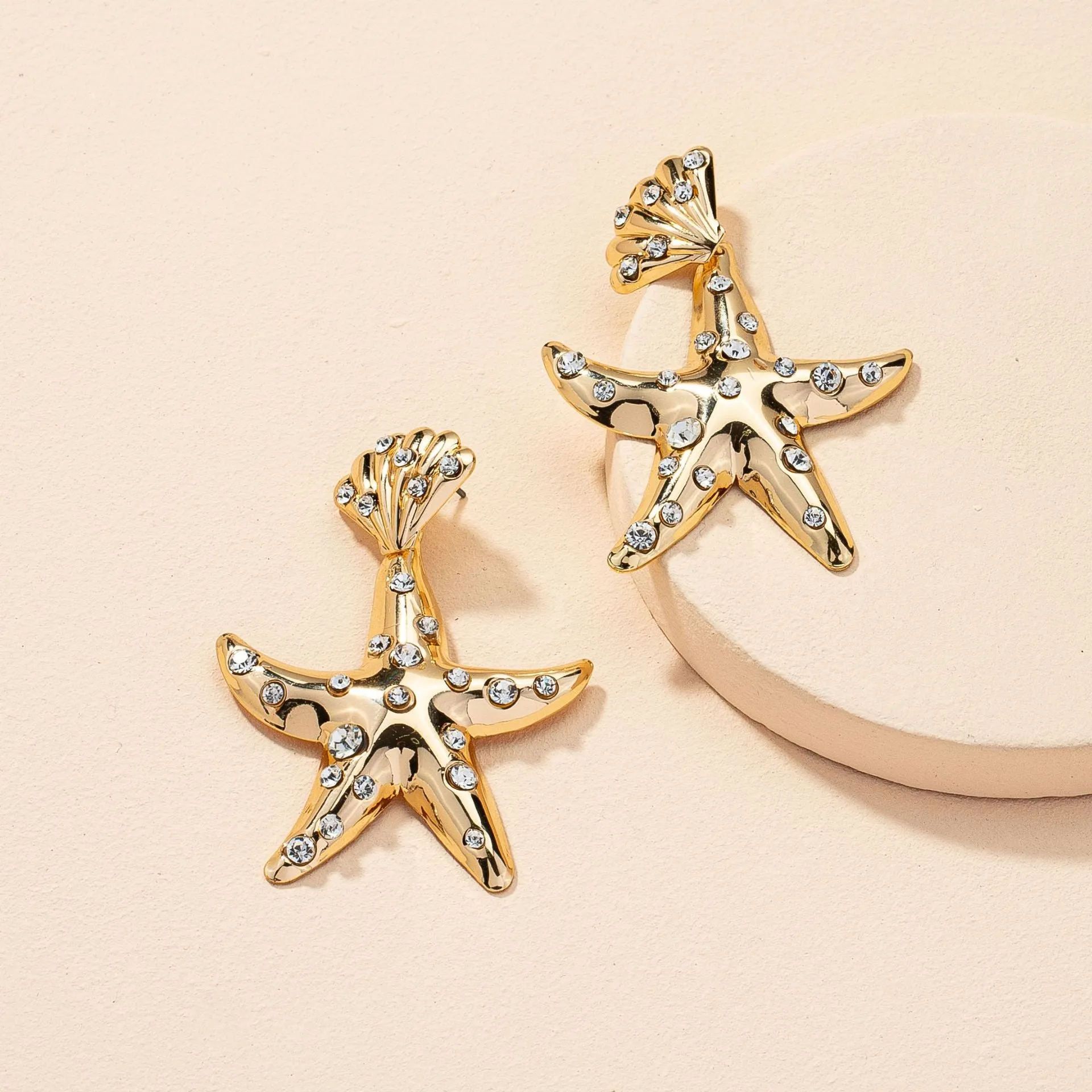 Starfish Starlet Earrings - Retro Exaggerated Fashion Jewelry for Women