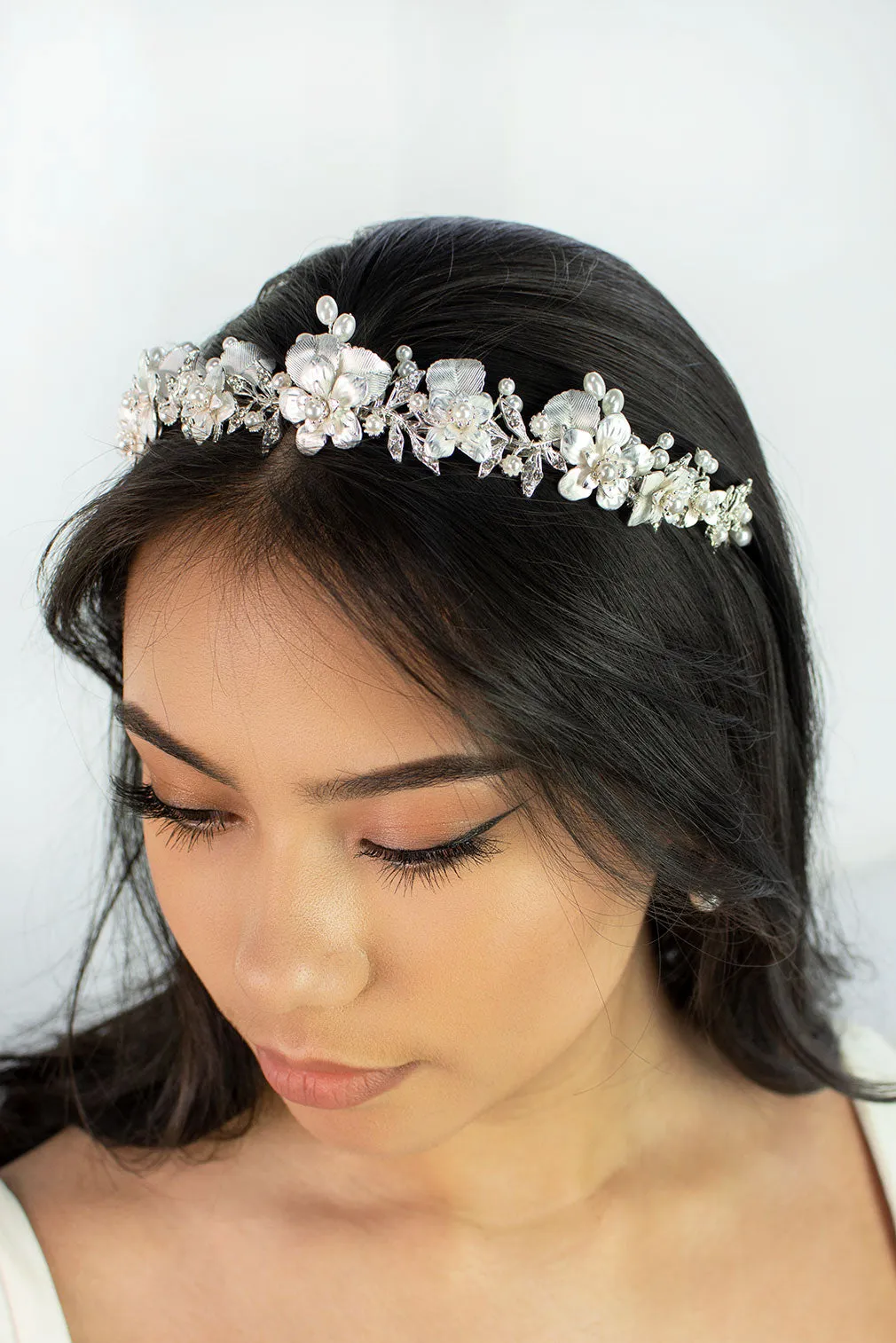 Windsor Bridal Louise Crown, Silver Pearl